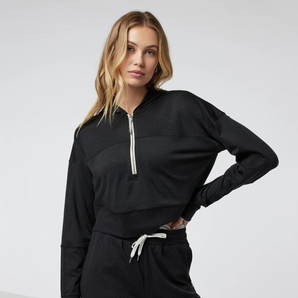 Vuori Halo Half Zip Cropped Hoodie - Picture 1 of 5